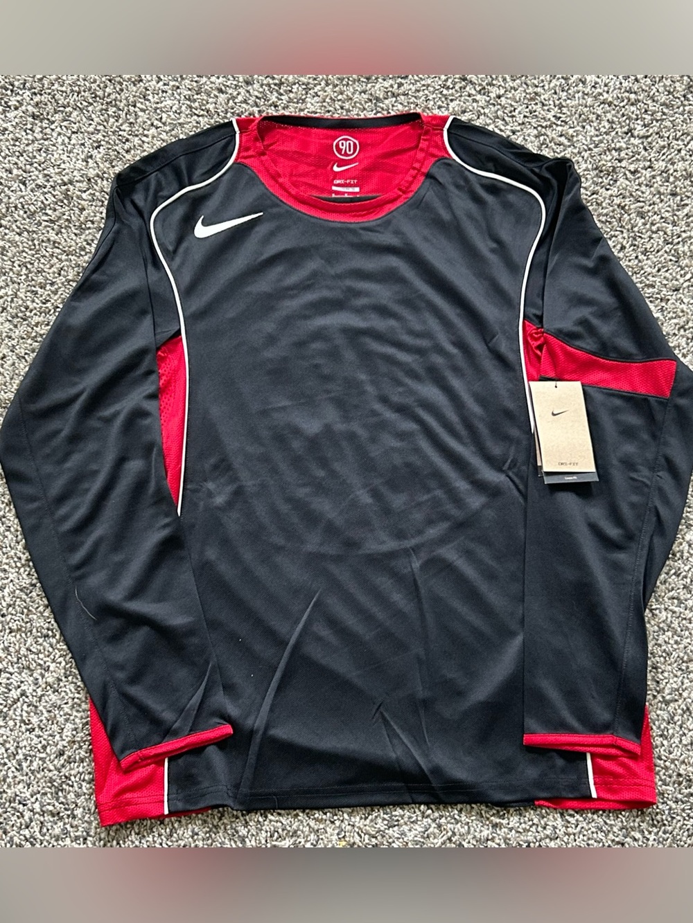 Nike Total 90 Dri-FIT Long Sleeve Shirt Black Red Men’s Size Medium HV3512-010